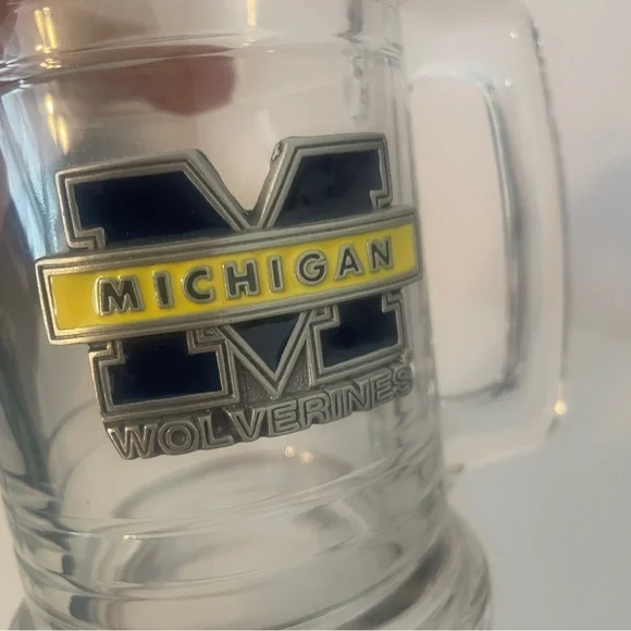 Michigan Wolverines Glass Beer Mug - Picture 3 of 6